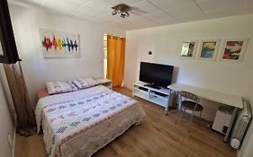 Studio A 5 Min Du Rer B Le Guichet/ Plateau Saclay